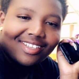 Meet your Posher, June